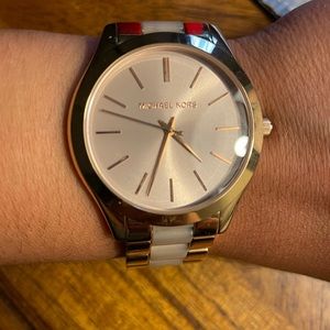 Michael Kors rose gold watch like new!